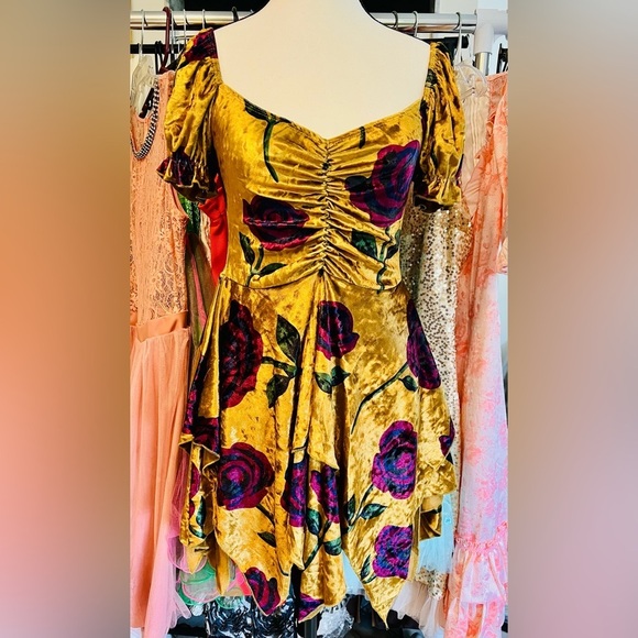 NWT Small Dolls Kill Current Mood Chasin’ Rainbows Mini Dress Floral Velvet - Picture 7 of 17